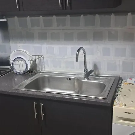 A Compact At Abramo Lincoln With Shared Bathroom